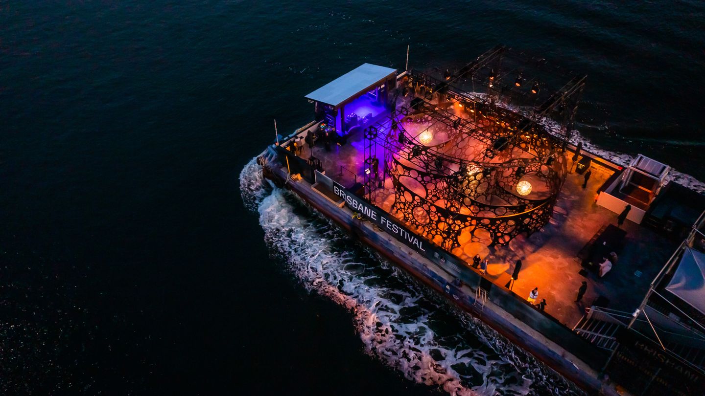brisfest2217-art-boat-and-northshore-07-09-2022