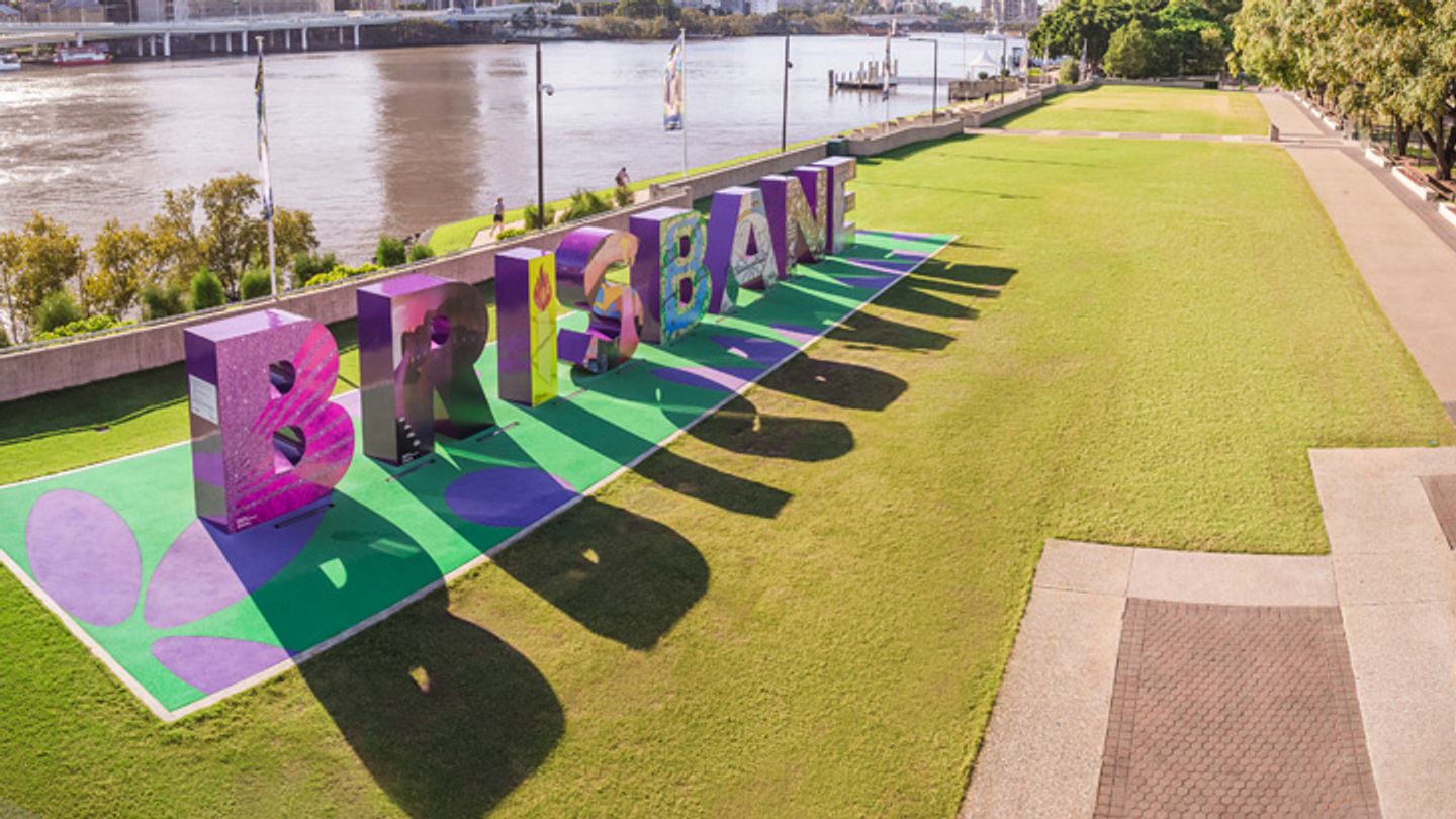 culturalforecourtbrisbanesign_20170314_wide