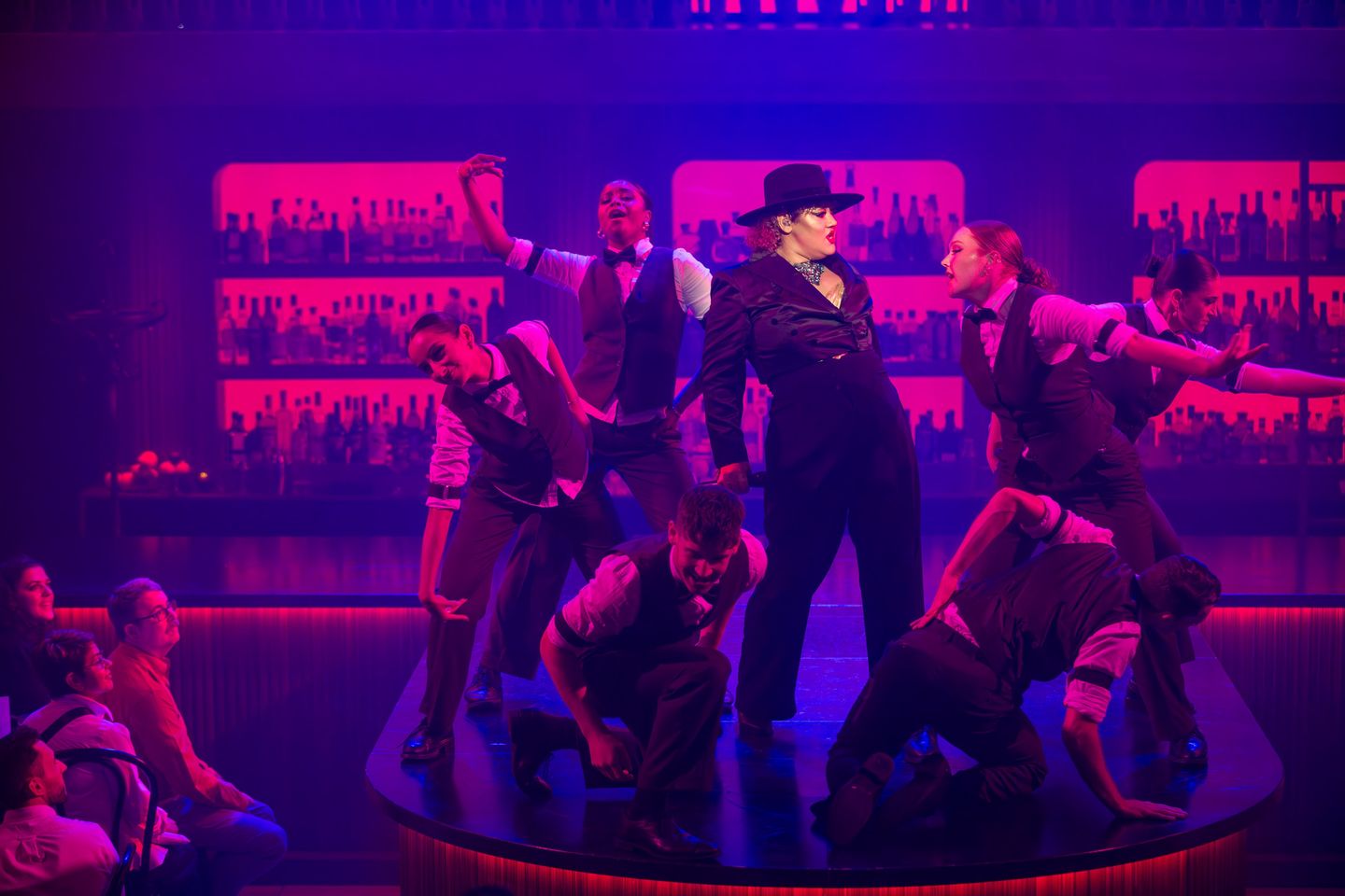 header_gatsby-at-the-green-light_sydney-opera-house_credit_daniel-boud_016